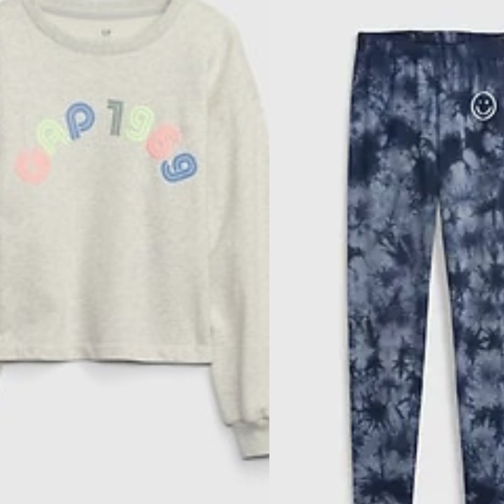 GAP Lot of 2 New With Tags Sweatshirt Top and Leggings Kids